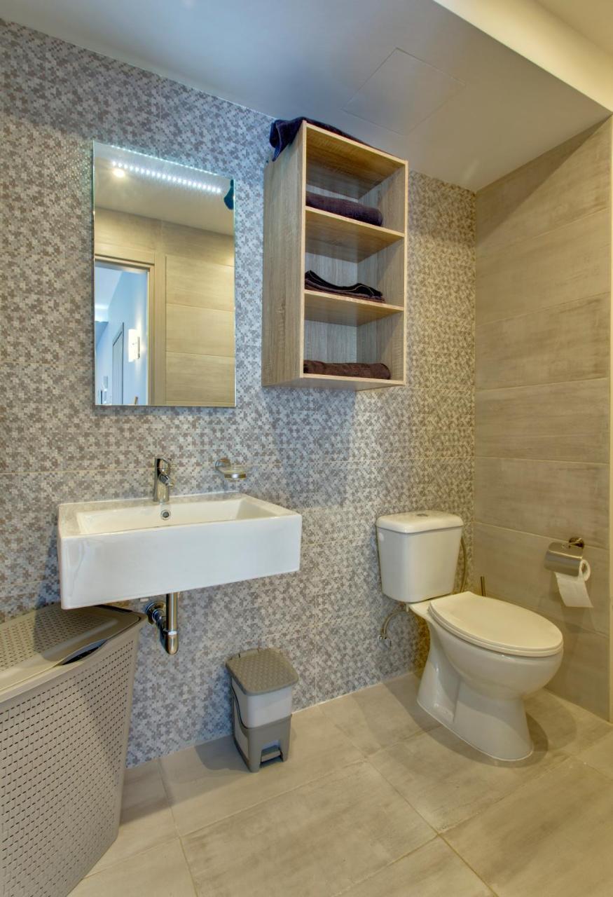 סליאמה Chalet Apartments מראה חיצוני תמונה